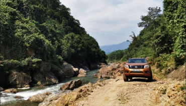 What do users feel when choosing Nissan Navara?